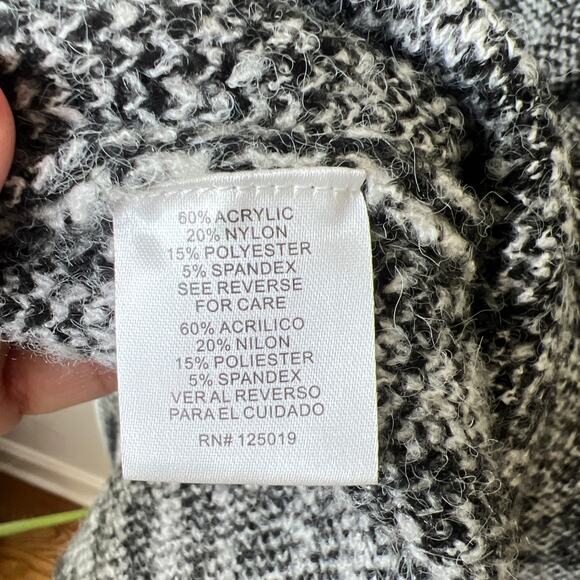 NEW Joseph A Houndstooth Long Hooded Cardigan Sweater in Canterbury Plaid Medium - Picture 11 of 11